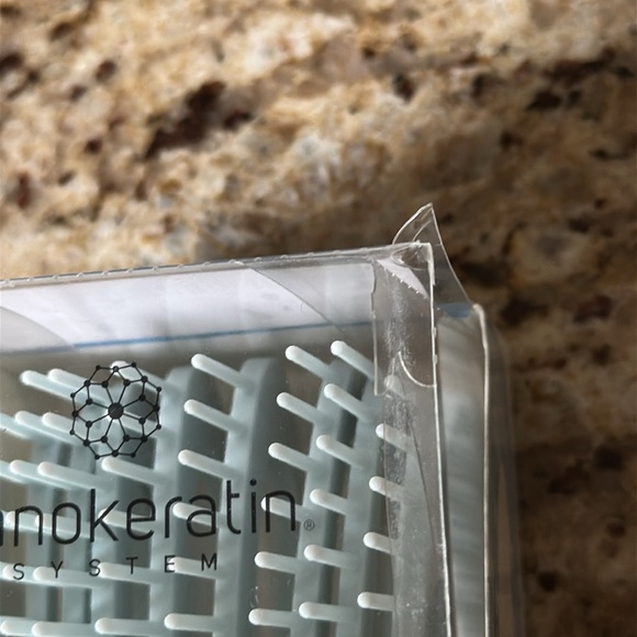 Brush - Picture 6 of 6